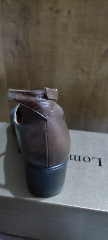 4xl nece razmerdi: Tuflilər, Ölçü: 39, rəng - Qəhvəyi, İşlənmiş — 4