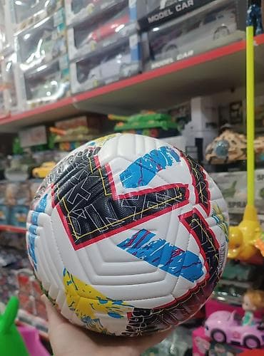 hüseyn nağılı 4 1: Futbol topu – rəngarəng dizaynlı, tikişli panel quruluşu - Material — 1