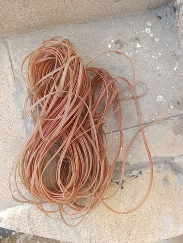 video yukle az: Akustik dinamik kabeli (iki damarlı, şəffaf izolyasiyalı) - Material — 1