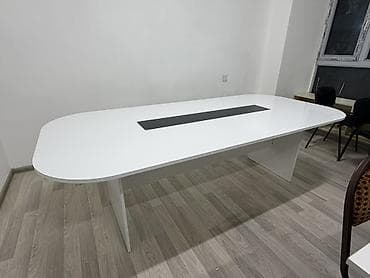 Офисная мебель на заказ: Овальный стол, Без выдвижных ящиков, Ламинат блестящий — 1