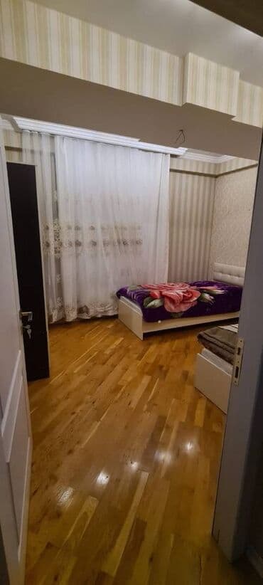 ehmedlide menziller: Əhmədli metrosuna yaxin ukraina dairesine yaxin 17 mertebeli binanın — 9