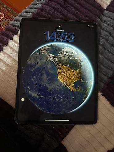 Apple iPad (11") – Space Gray Xüsusiyyətlər: - 11 düymlük tam ekran