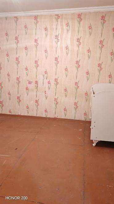 primorski kiraye evler: Kirayə verilir – ayrıca otaq - Təxminən 10–12 m² sahəli işıqlı otaq - — 9