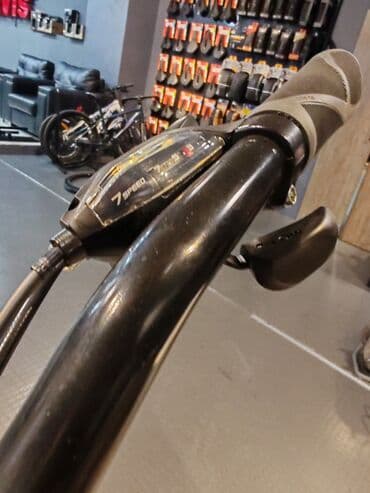 İdman və istirahət: İşlənmiş Şəhər velosipedi Trek, 28", sürətlərin sayı: 21, Ödənişli çatdırılma — 2