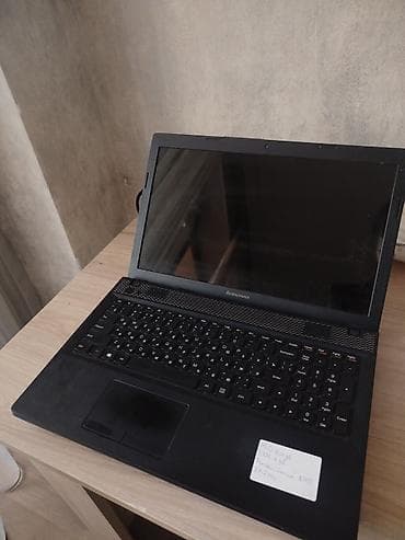 Asus 
4gb ram 
500hdd
orijinal adapter
