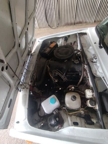 Информатика: LADA Riva/2107 sedan — klassik arxaötürməli model. Razılaşma yolu ilə — 2