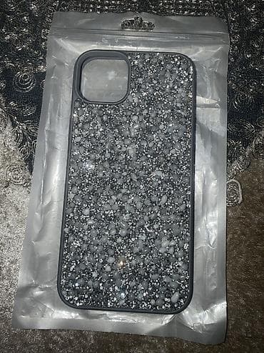 qizil alan: 14pilus kabroları 1istifadə olunub bahalı kabrolardı heç bir — 2