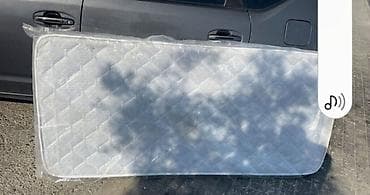 borular: 5 ədədvar Orta sərtlikdə, iki nəfərlik ölçüdə döşək. Üst qatında — 1