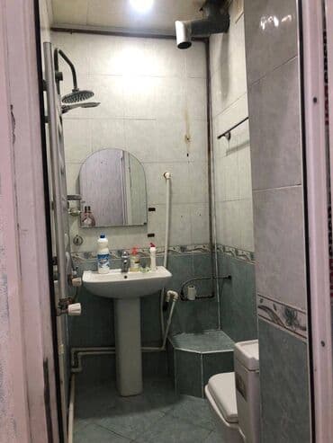 ehmedlide ucuz kiraye evler 2023: Nəsimi rayonu,Tibb universiteti ilə uz uzə 2 otaqli 5/5 hər avadanligi — 3