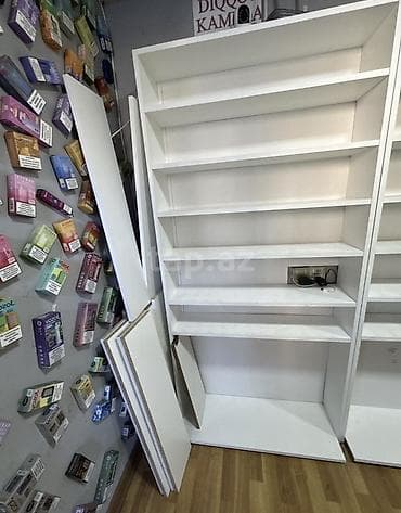Mağaza üçün ağ rəngli vitrinler Biri 100 Azn keyfiyyetlı