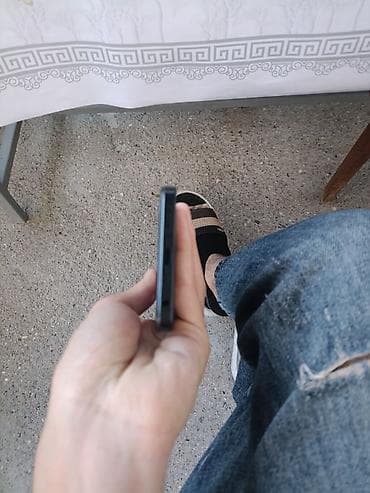 Oppo A18, rəng - Qara — 4