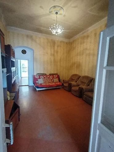 sabuncuda ev: Bakı, Sabunçu qəs., 3 otaqlı, Köhnə tikili, m. Koroğlu, 60 kv. m — 6
