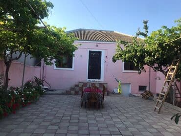 hovsanda obyekt satılır: Qaraçuxur qəs. 4 otaqlı, 110 kv. m, Orta təmir — 12