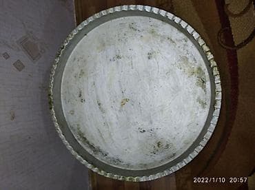 geyner satisi: Qedimi mis mecmei satilir. 2500 Azn — 2