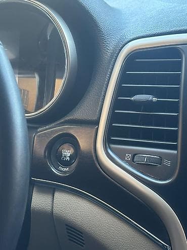 masin cip: Jeep Grand Cherokee – ağ rəng, 2014 model Əsas xüsusiyyətlər: - — 4