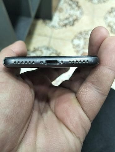 redmi 5 x: Qara, Barmaq izi — 3