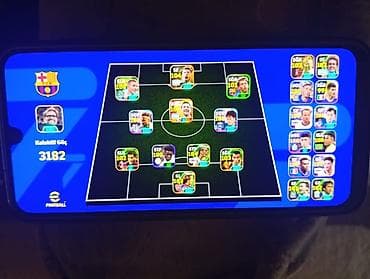 EFootball Mobile oyun hesabı – güclü komandaya sahib heyət - Oyun