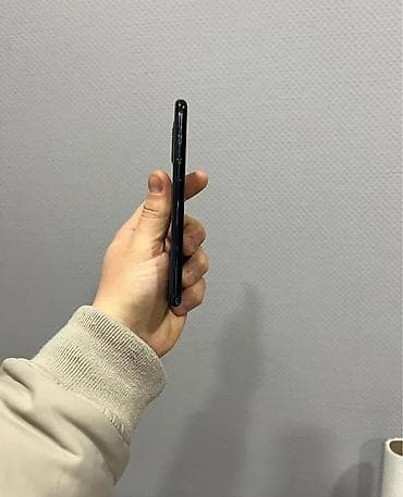 mingecevir telefon: IPhone 11 Pro, 256 GB, Matte Midnight Green — 5