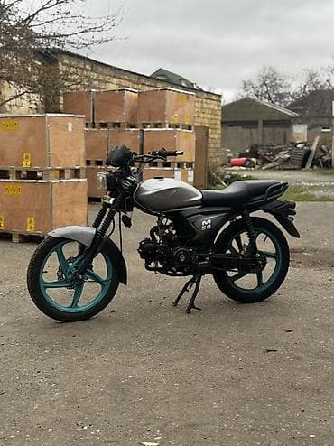 elektrik mopet: Moped/Motorsiklet M50 - Model: M50 (yan kapakda işarələnib) - — 1