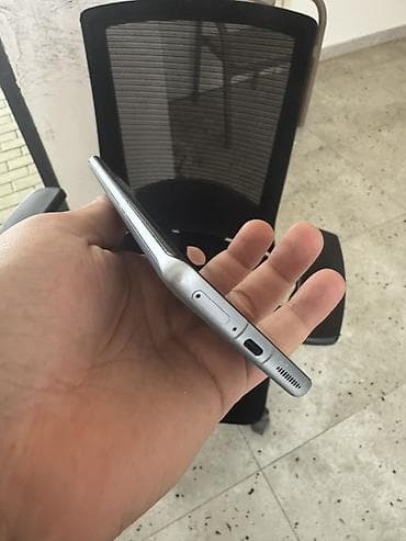 xiaomi mi 12 pro: Xiaomi 12 Pro, 256 GB, rəng - Mavi, 
 İki sim kartlı — 3