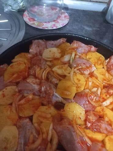 bilincik xemiri: Ev tipi hazır yeməklər – sobada toyuq və kartof, həmçinin doldurulmuş — 3