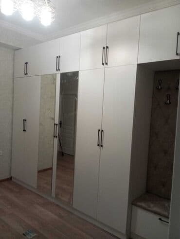 balaca metbex mebelleri: Mətbəx mebeli dəsti, yuxarı və aşağı şkaflardan ibarətdir. Yuxarı — 4