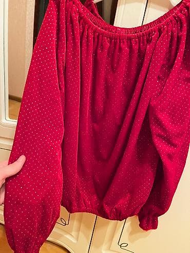 Geyinilməyib yenidir. Çiyin hissəsi aşağda qalır lalafo.az -da Geyinilməyib yenidir. Çiyin hissəsi aşağda qalır