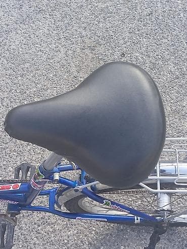 Охота и рыбалка: Şəhər gəzintiləri üçün rahat klassik velosiped - Rəng: mavi, parlaq — 5