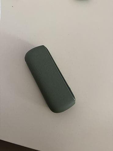 bil: IQOS 3 Duo cihazı və şarj qutusu - Rəng: tünd yaşıl (şarj qutusu) və — 1