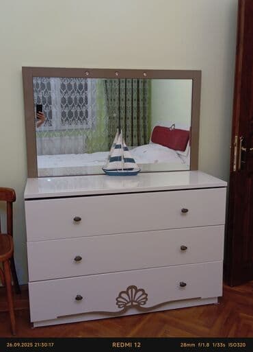 кровать двуспальная: İkinəfərlik çarpayı, Türkiyə, İşlənmiş — 1