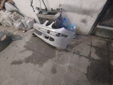 Mersedes-Benz W210 üçün ön bamper - Material: plastik - Rəng: gümüşü