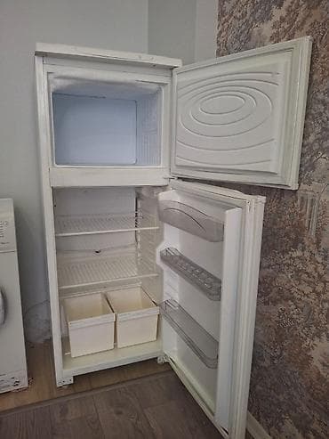 cinde internet paketleri: İkiqapılı məişət soyuducusu - Rəng: ağ - Üst hissədə ayrıca dondurucu — 2