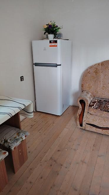 kamera ev: 2 qapılı Indesit Soyuducu Satılır, rəng - Ağ — 1