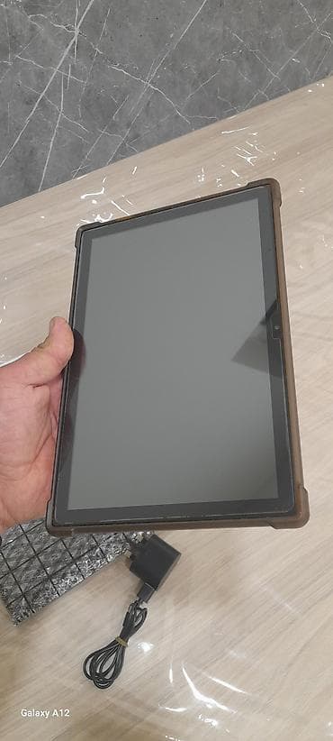 ipad 6 plus: Salam 128yadam 8ram tam işlək vəzyətdə tək sim kartlıdı ustada olmayıb — 2