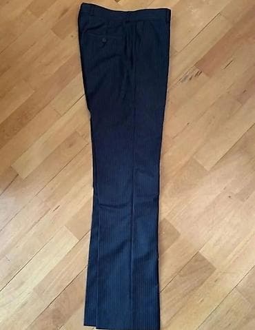 paltarı: 3 hissəli kişi kostyumu – şalvar, jilet və pencək dəsti - Rəng: tünd — 3