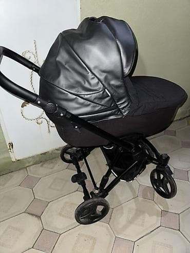 fidget cube antistress oyuncaqlar: Çıxarıla bilən beşikli araba, İşlənmiş, Ünvandan götürmə — 3