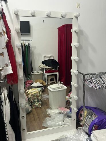 зеркало со столиком: Зеркало Настольное — 1