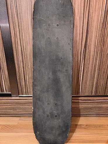 elektrikli skateboard: Skateboard 

Tekerleri yoxdur sadece — 5