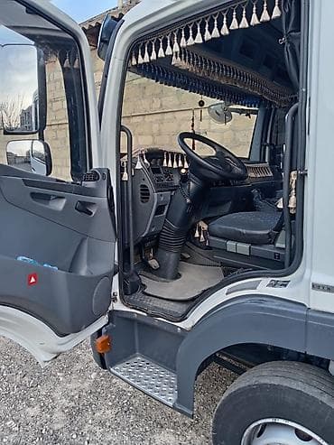 benve maşın: Mercedes-Benz Atego 818 yük maşını - Marka/model: Mercedes-Benz Atego — 3