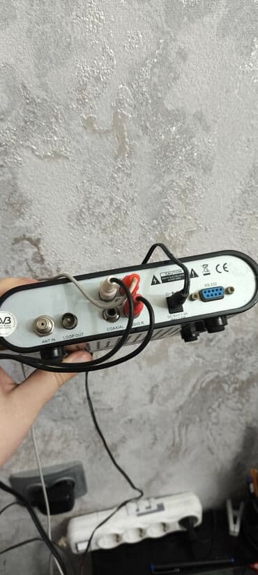 tuner satilir: Xaiş ediblər paylaşım. Köhnə model kartnan olan. İşlək vəziyyətdə — 4