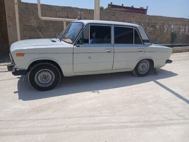 ваза стеклянная прозрачная высокая без узора: ВАЗ (ЛАДА) 2106: 0.3 л | 1992 г. Седан — 4