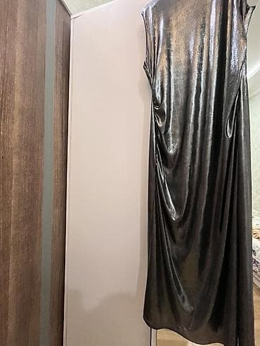 Yeni ! Metalik parıltılı uzun paltar - Rəng: tünd boz/Metallic gümüş — 2