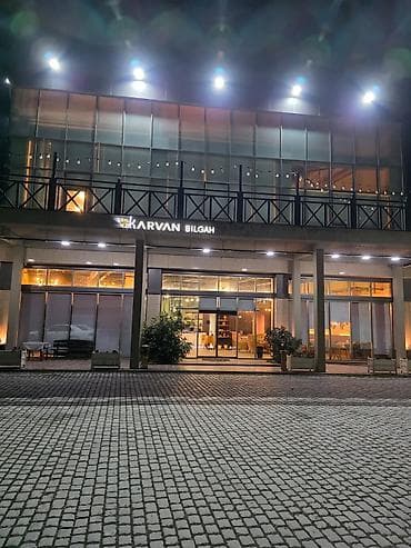 Ofisiant tələb olunur, Restoran, Gündəlik ödəniş, 18-29 yaş, 1-2 illik təcrübə lalafo.az -da Ofisiant tələb olunur, Restoran, Gündəlik ödəniş, 18-29 yaş, 1-2 illik təcrübə