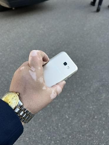 iphone 13 pro ağ: Samsung Galaxy A5 2017, 32 GB, rəng - Qızılı, Sensor — 3