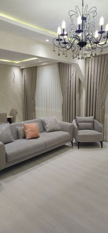 07 perde: Bej rəngli, sıx toxunmuş qalın pərdələr və ağ, tül pərdələr dəsti — 2