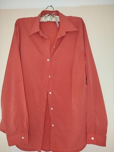Köynəklər: - Qadın köynəyi - Rəng: tünd narıncı/terrakota - Uzunqollu, klassik — 1