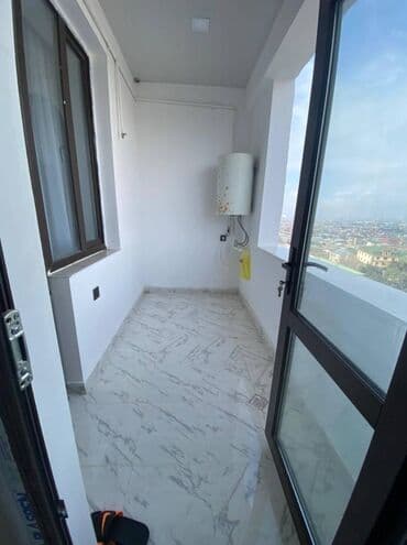 gencede 3 otaqli evlerin qiymeti: 3 otaqlı, Yeni tikili, m. Əhmədli, 65 kv. m — 12