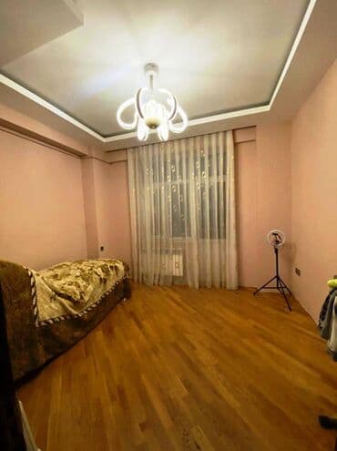 sumqayit 13 mkr: 3 otaqlı, Yeni tikili, 92 kv. m — 3