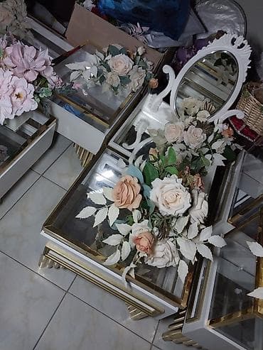 saxta baba hediyyeleri: Kim istəsə vatspda yazsın vidyo olaraq gonderim. Məhsul: Qızıl və ağ — 2