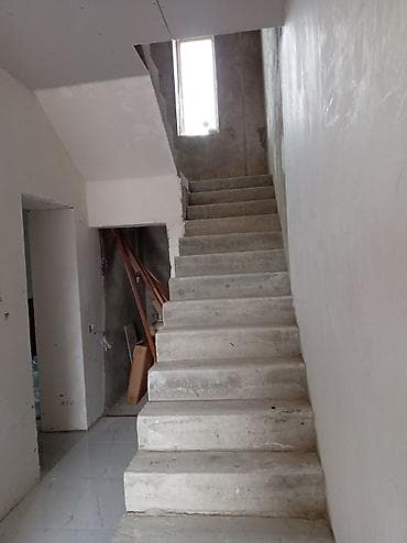 sabuncuda ucuz evler: Maştağa qəs. 6 otaqlı, 240 kv. m, Kredit var, Orta təmir — 10